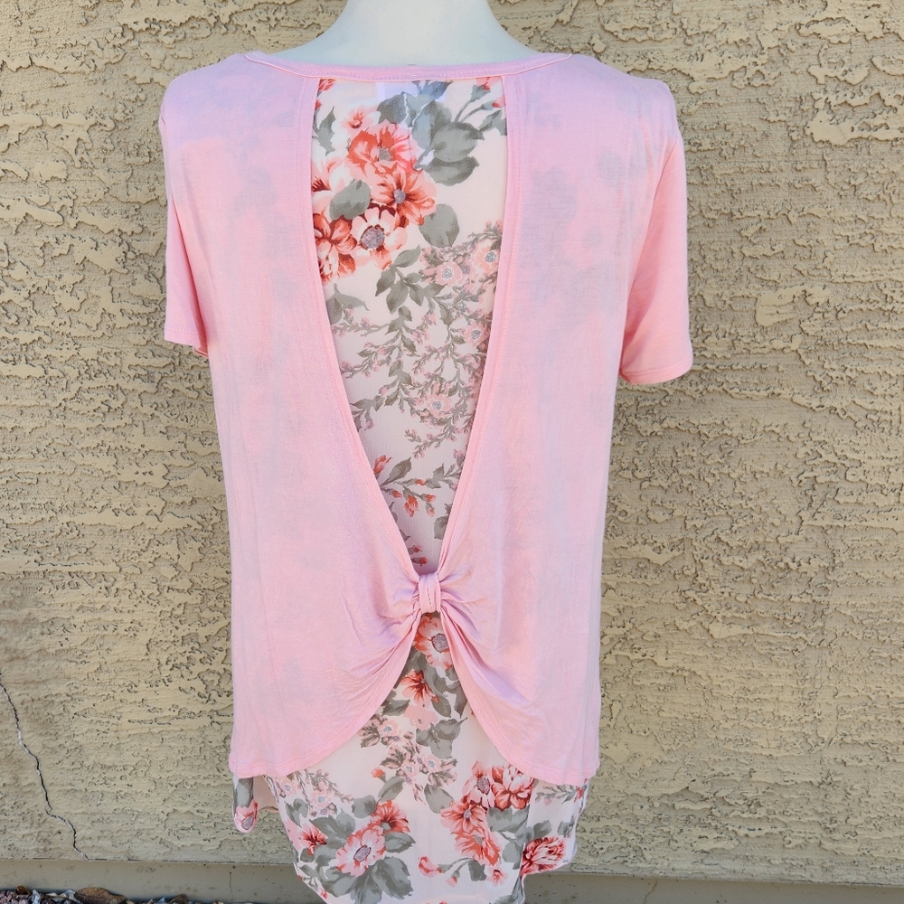Tutta Bella maternity pink floral shirt